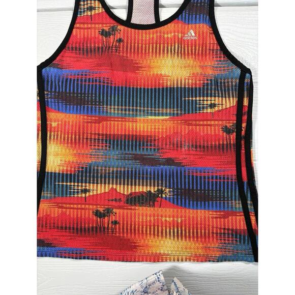 Adidas Women's Razorback Sunset Multi Color Workout Tank Top Size Large(A30) - Picture 4 of 6